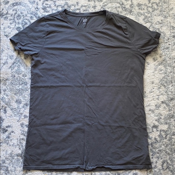 GAP Tops - Gap tee